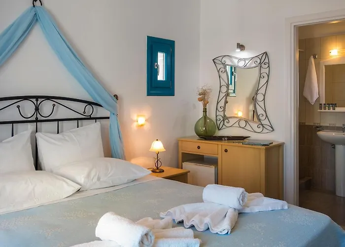 Horizon 3* Folegandros Town