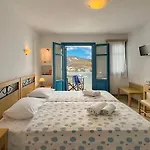 Horizon 3* Folegandros Town